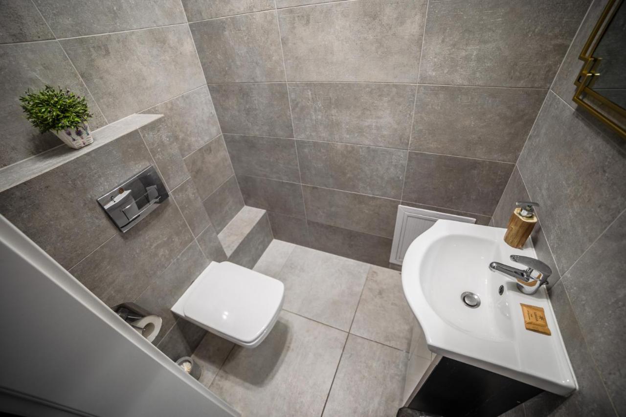 Nullo 3-Bedroom Apartment Krakow Exterior photo
