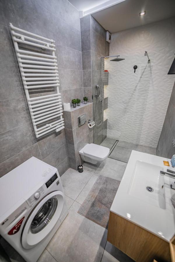 Nullo 3-Bedroom Apartment Krakow Exterior photo